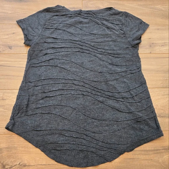 Vera Wang Women's Heather Grey Jacquard Short Sleeved Top‎ Size XS - Picture 4 of 4